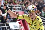 Van Aert gewinnt Paris-Roubaix im Zielsprint vor Pogacar f69429b4 bf0a 4bc2 a531 bf39ab341f39