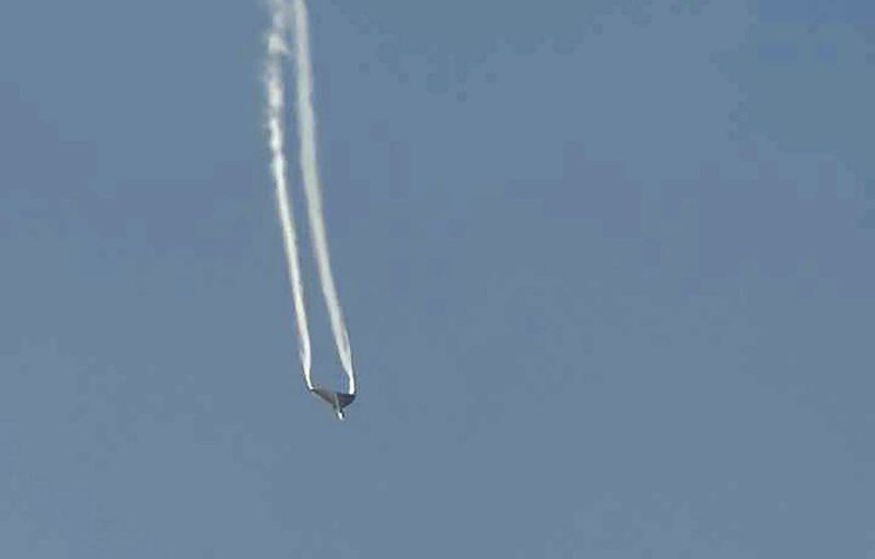 Absturz bei der Dubai Air Show, Pilot tot