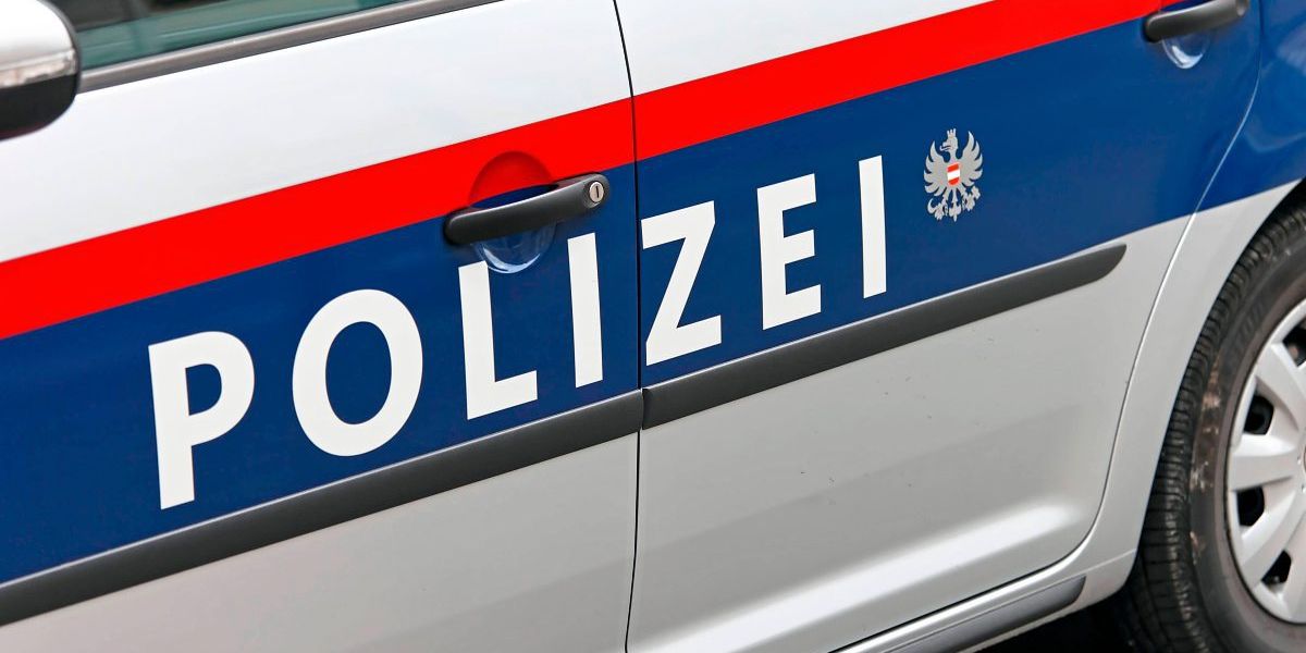 Wiener stach auf der Straße auf seine Frau ein – mit Pfefferspray gewehrt - Vimarsana News