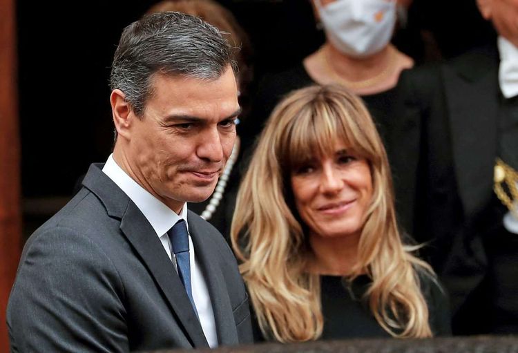 Spaniens Premier Pedro Sánchez und seine Ehefrau María Begoña Gómez Fernández: Im Zentrum von Ermittlungen.