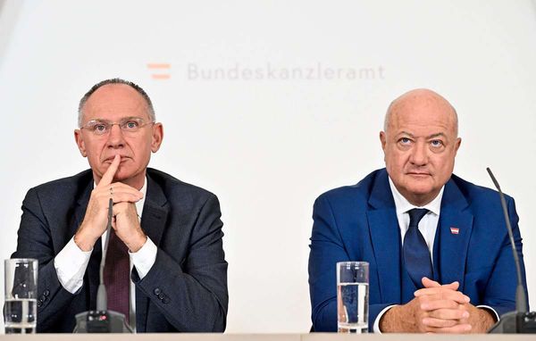 Regierung-setzt-Familiennachzug-mit-sofortiger-Wirkung-aus