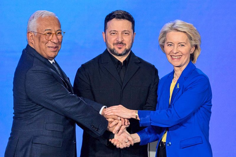 Von der Leyen: EU zahlt Ukraine-Kredit "auf die eine oder andere Weise"