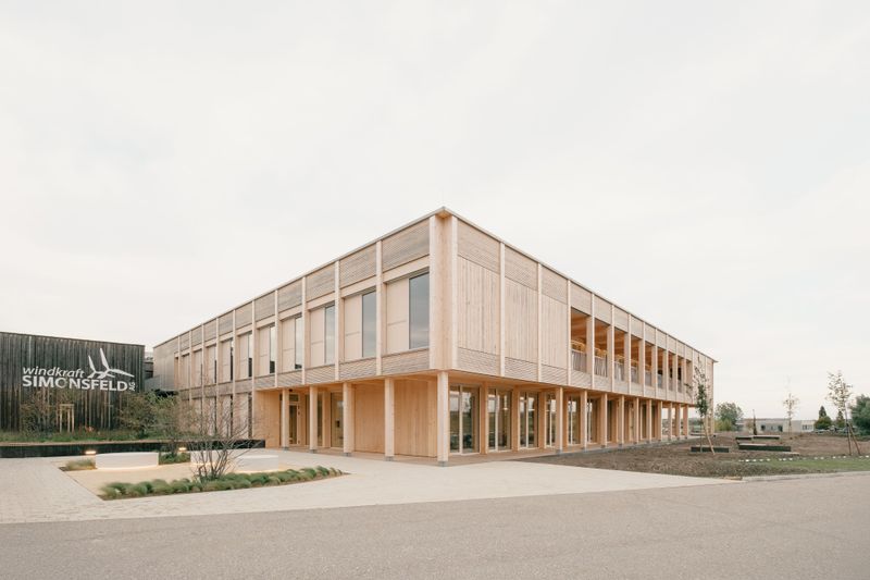 Wind und Sonne, Licht und Schatten: Ein Neubau, der nicht allen gefällt