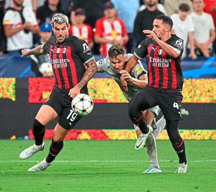 Ac Milan ZtumsJcJF2ZBBM