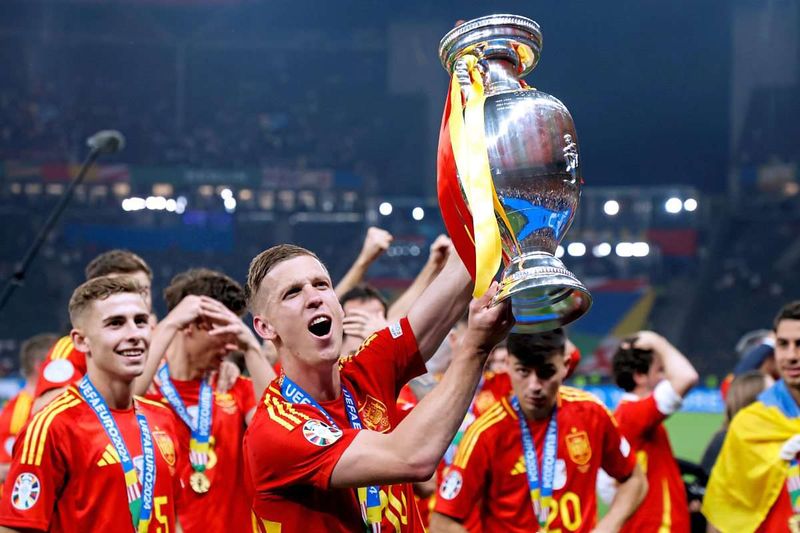 Europameister Spanien in Nations League von Serbien, Schweiz und Dänemark gefordert