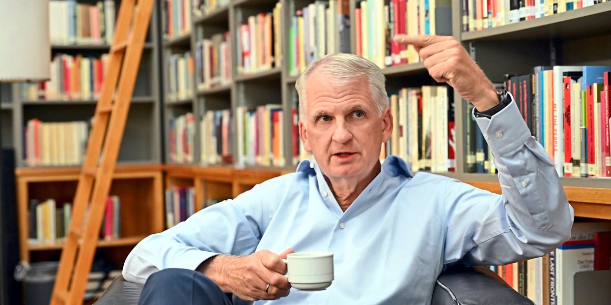 Historiker Timothy Snyder: "Putin führt den Krieg nur mehr wegen Trump"