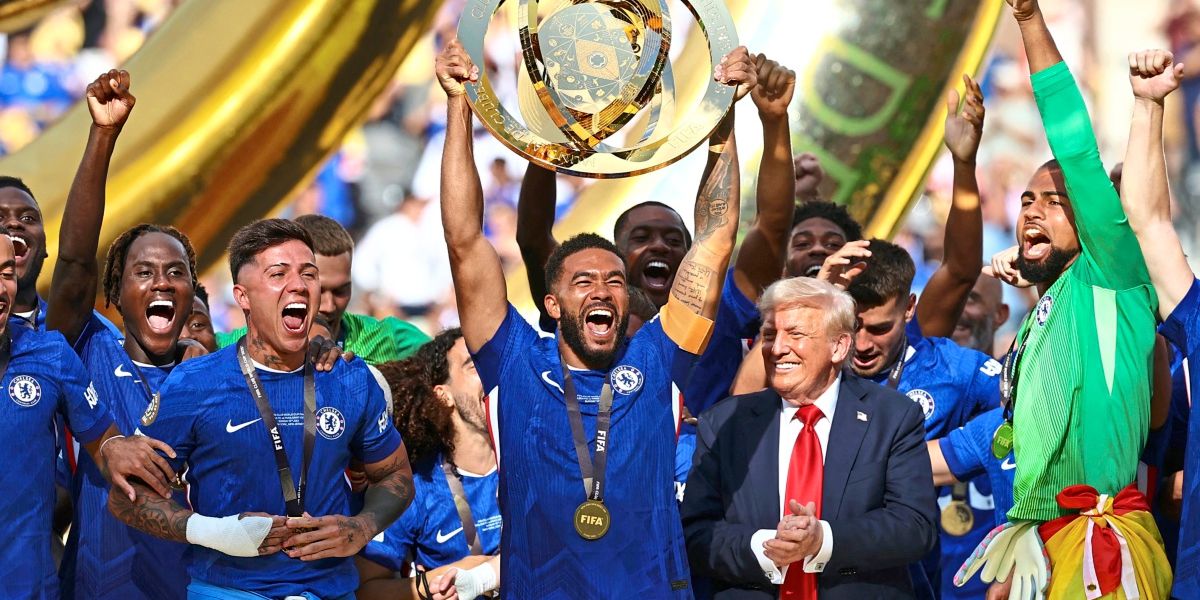 Chelsea triumphiert mit 3:0-Finalsieg gegen PSG bei Klub-WM - Fußball ...