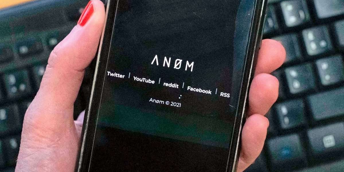 Ermittler bauen ein Whatsapp für Gangster und nehmen kriminelle Banden hoch