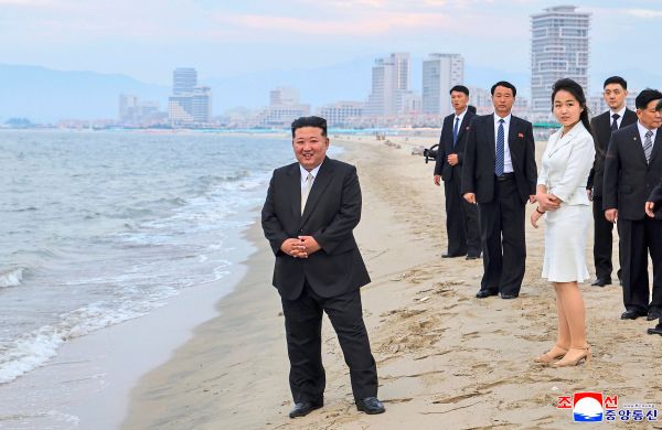 Kim-Jong-un-er-ffnete-in-Nordkorea-Touristengebiet-f-r-inl-ndische-G-ste