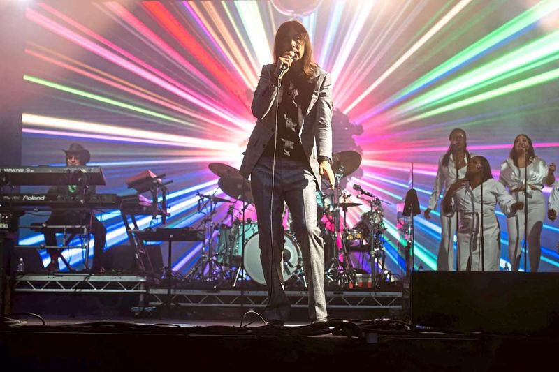 Auf dem Weg zum Licht: Das Album "Come Ahead" von Primal Scream