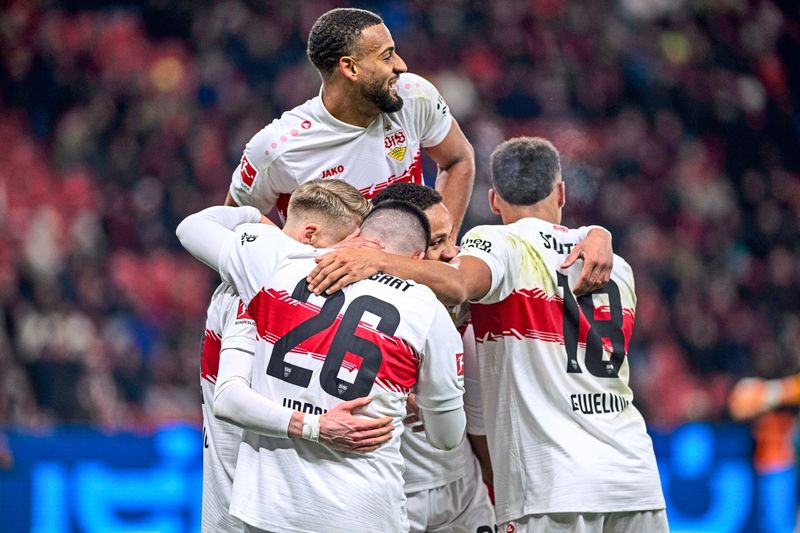 Stuttgart reicht eine Halbzeit, um Leverkusen zu zerlegen