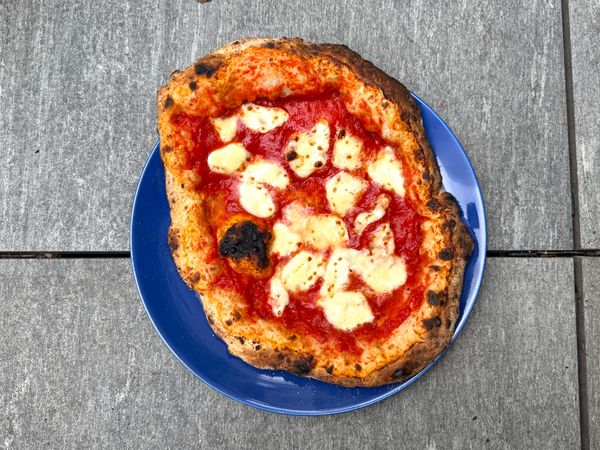 Pizzaofen-im-Test-Kann-der-Pizzaiolo-Pro-von-WMF-die-perfekte-Pizza-