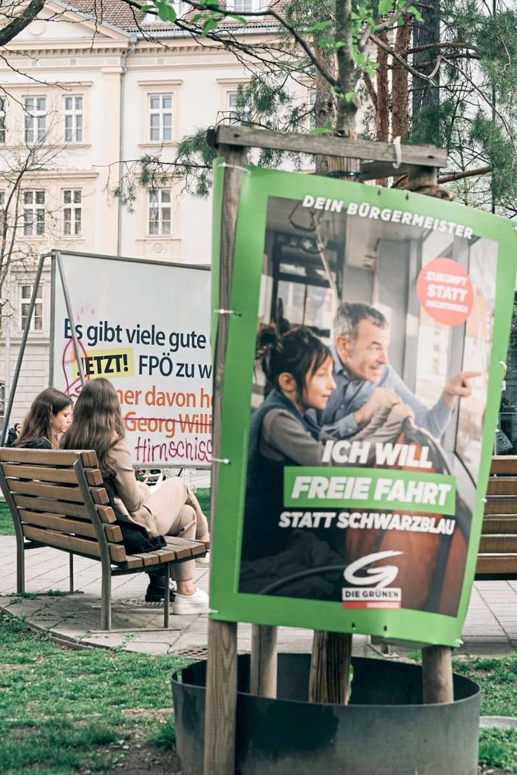 Wahlplakate in Innsbruck