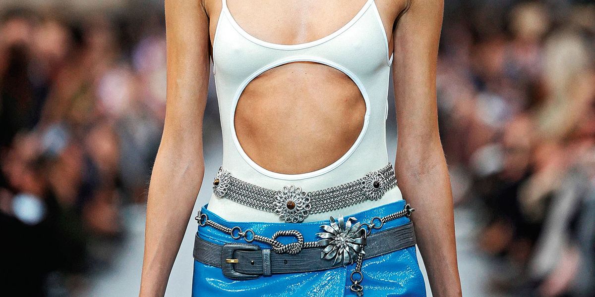 Bootcut-Jeans, Gürtel und Co: Das sind die fünf Frühlingstrends des Jahres