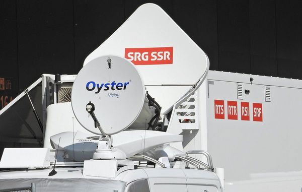 Volksabstimmung-ber-K-rzung-des-Schweizer-Rundfunkbeitrags-wird-knapp-sagt-Umfrage