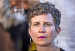 Zweiter Lesetag beim Bachmann-Preis: Familie, Geilheit und endlich keine Veras Zu hören waren ein Schwung von Preisanwärtern und ein paar launige, aber auch informierte Jurydiskussionen etwa zu Magdalena Schrefel