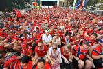 Vom Viking-Chant bis Shakira: 15 Beobachtungen zur Fankultur bei der WM Die WM-Vorrunde ist gespielt, die Fans haben geliefert: Ein Überblick in alphabetischer Reihung vom Wikinger-Rudern über KI-Anime bis zu Kaisertrikot und Voodoo-Zauber