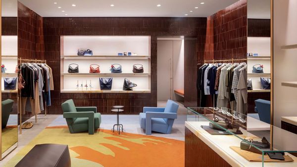In-Mode-und-Accessoires-investieren-