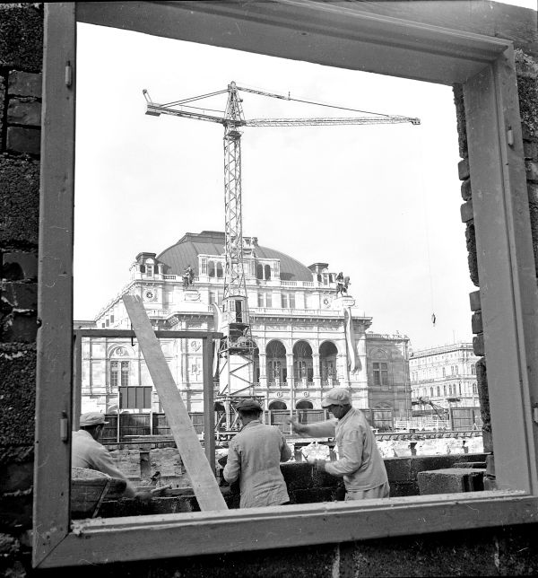 Wiener-Staatsoper-feiert-70-Jahre-Wiederer-ffnung-mit-Schuldbekenntnis