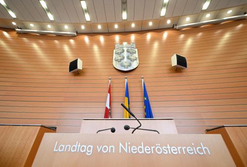Niederösterreich und Kärnten mit geringstem Frauenanteil im Landtag