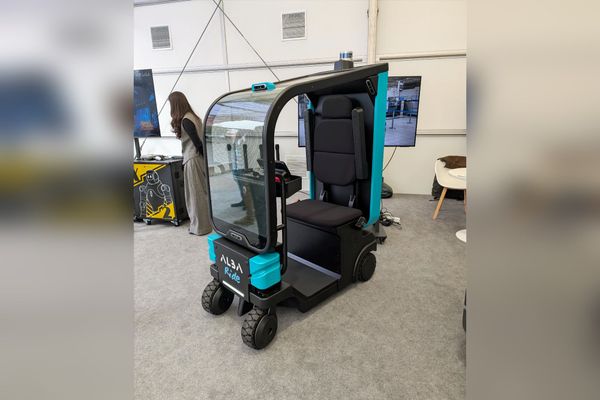 Europ-ische-L-sungen-am-Flughafen-der-Zukunft-Lasertracking-und-autonome-Taxis