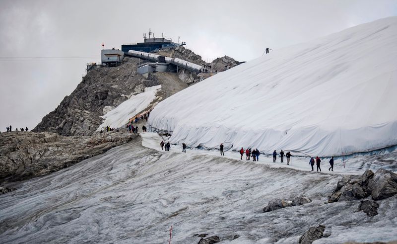 Gletscher-Verbindung am Dachstein hält nur noch wenige Wochen