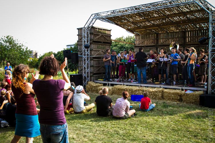 Hof und Weinfest, Vitra Sample Sale Lifestyle derStandard.at