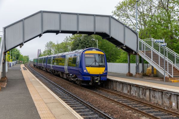 Ab-dem-Sommer-2026-verbindet-ein-neuer-g-nstiger-Zug-London-mit-Schottland