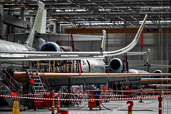 Flugzeugbau-f-r-Gesch-ftsreisen-kann-nun-auch-als-nachhaltig-gelten