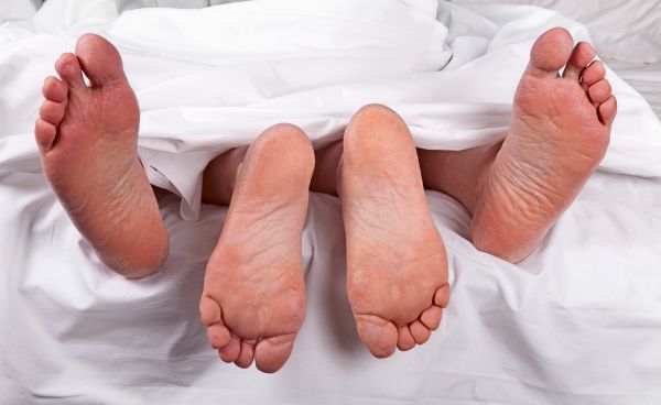 Warum-wir-immer-noch-glauben-nur-penetrativer-Sex-ist-echter-Sex