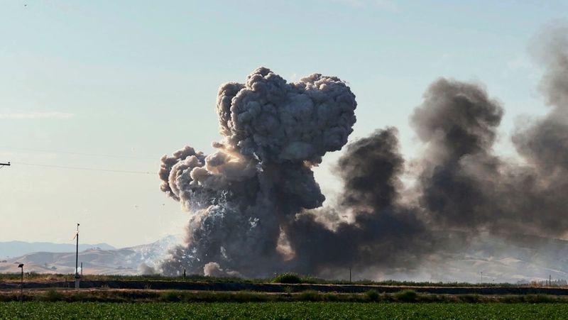 Sieben Vermisste nach riesiger Explosion in US-Feuerwerksfabrik