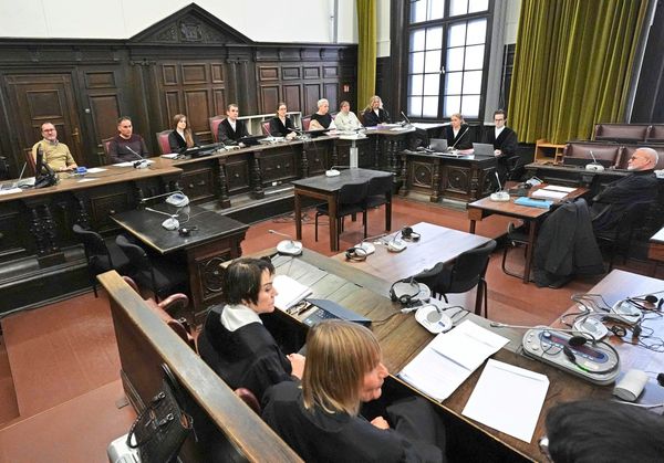 prozess-gegen-white-tiger-in-hamburg-gestartet