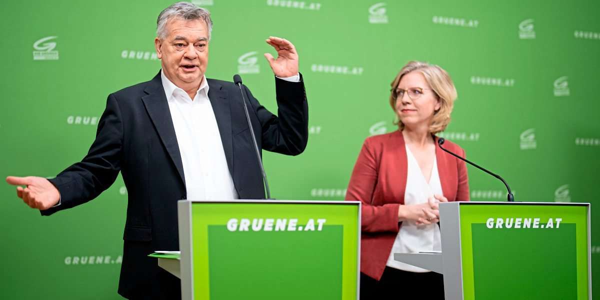 Grüne mahnen von ÖVP, SPÖ und Neos Klimaschutz ein