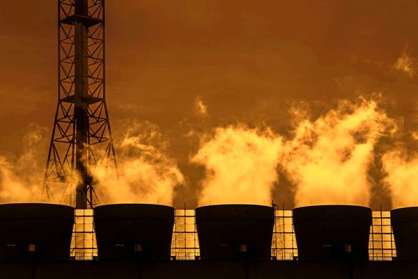 Wie-stark-Konzerne-wie-die-OMV-zu-Extremhitze-beitragen