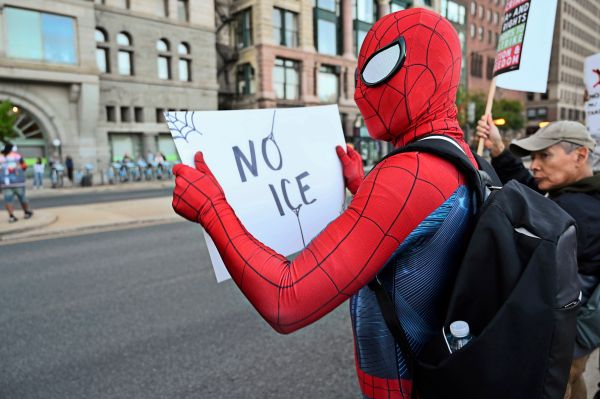 apple-l-scht-die-n-chste-app-die-eins-tze-von-us-einwanderungsbeh-rde-ice-dokumentierte
