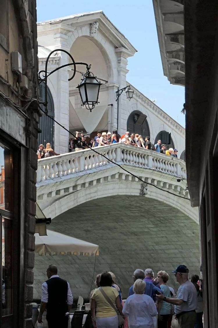 Venedig ist quasi zum Synonym für Overtourism geworden.