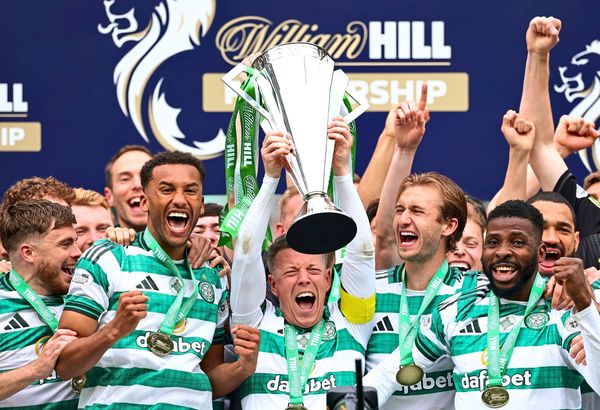 Celtic-Glasgow-entrei-t-Hearts-mit-Tor-in-88-Minute-noch-den-Meistertitel