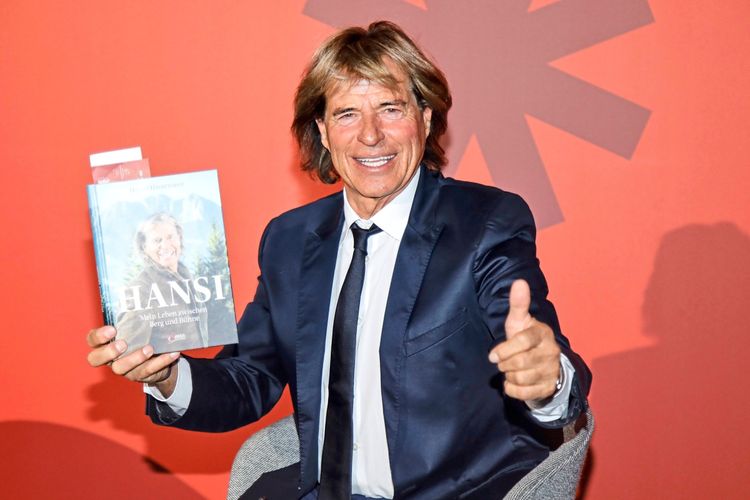 Hansi Hinterseer: "Die Fans merken, dass ich alles mit Freude für sie  gemacht habe" - Musik - derStandard.de › Kultur