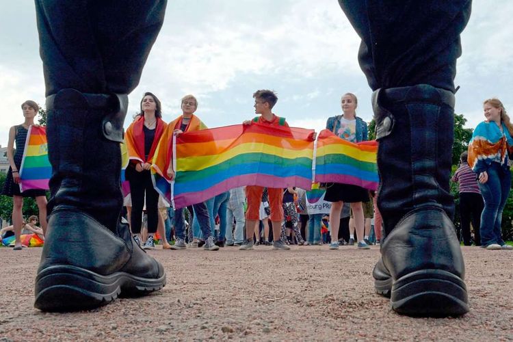 Eine LGBTIQ-Demo in Sankt Petersburg, 2017