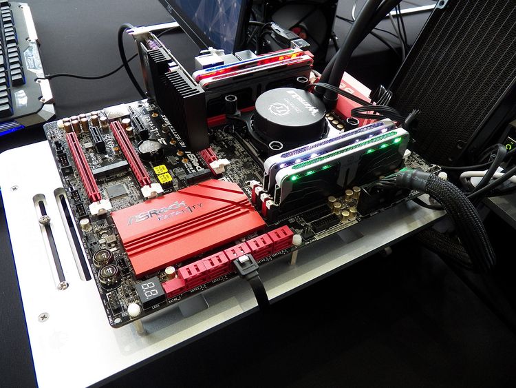 Hübsche Rechner, flotte Hardware Der GamesRundgang auf der Computex