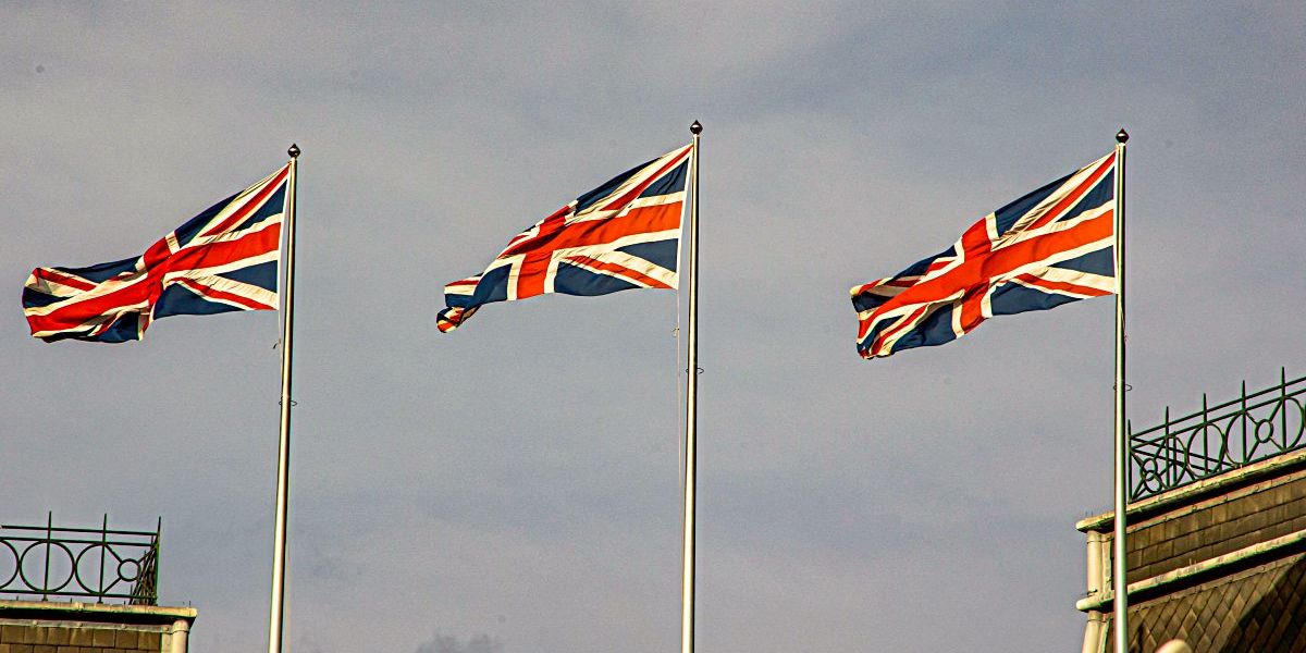 De Britten hebben het moeilijk met inflatie, schulden en opspringende rentetarieven – de economie