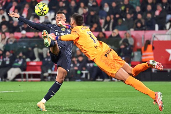 real-patzt-bei-girona-bar-a-bleibt-tabellenf-hrer