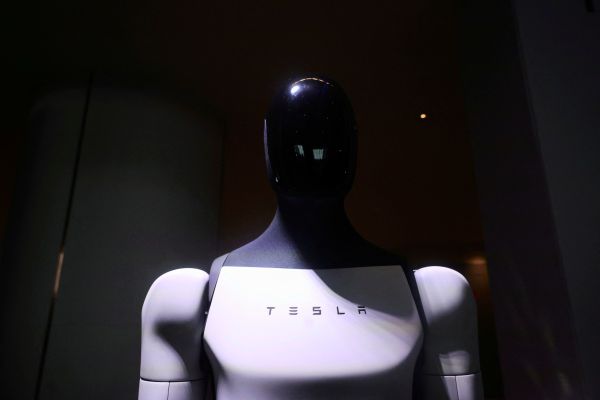 Teslas-sind-wieder-gefragt-die-Geldmaschine-soll-Optimus-werden-wenn-er-denn-kommt