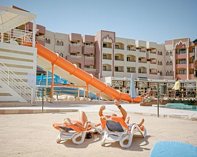 Hurghada, Ägypten, 2018: In ihrer fotografischen Arbeit durchleuchtet die Fotografin Sarah Pannell die Tourismusindustrie.