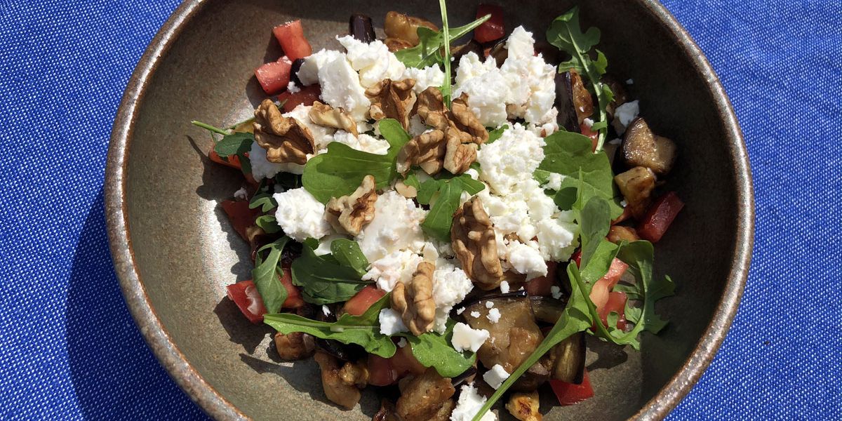 Melanzanisalat mit Feta und Walnüssen - Vegetarische Rezepte ... Melanzanisalat mit Feta und Walnüssen - Vegetarische Rezepte ...