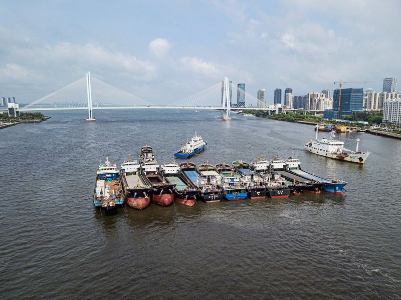 Chinese überlebte tagelang auf offenem Meer