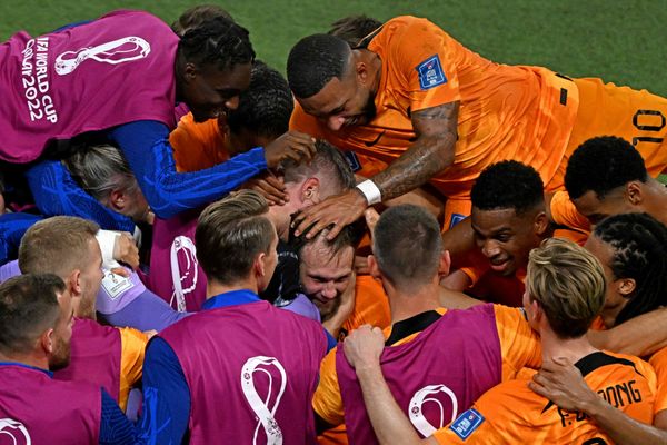 Glanzlos-aber-souver-n-Niederlande-nach-3-1-gegen-USA-im-Viertelfinale