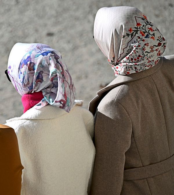 Prozess-gegen-14-j-hrigen-innerfamili-ren-Sittenw-chter-der-Schwester-und-Mutter-bedrohte