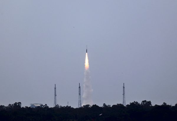 Indiens-erste-privat-gebaute-Orbital-Rakete-erfolgreich-gestartet