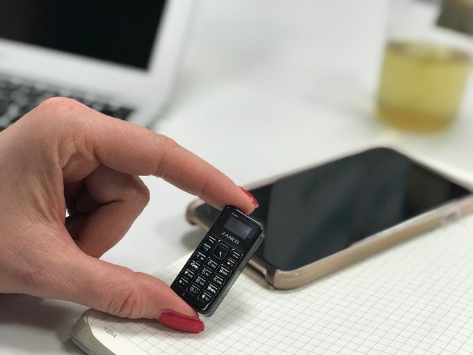 Das kleinste Handy der Welt - Zanco tiny t1 wiegt gerademal 13 Gramm